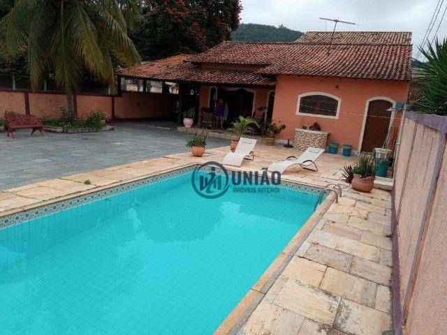 Casa em Piratininga, Niterói/RJ de 420m² 3 quartos à venda por R$ 849.000,00