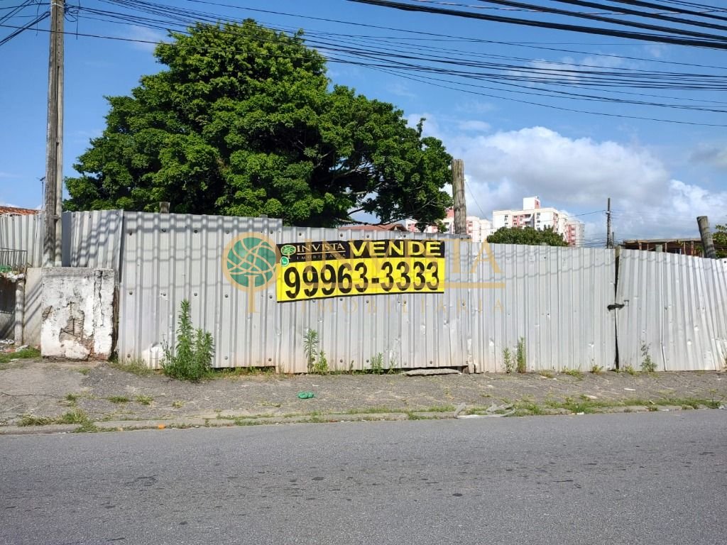 Terreno em Barreiros, São José/SC de 0m² à venda por R$ 1.499.000,00