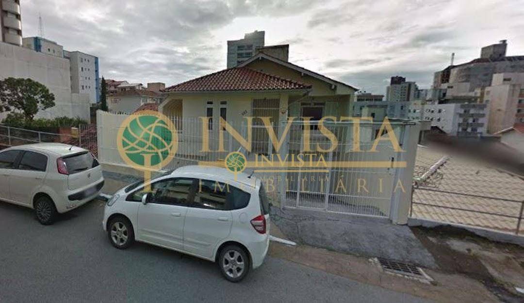 Casa em Estreito, Florianópolis/SC de 350m² 3 quartos à venda por R$ 949.000,00