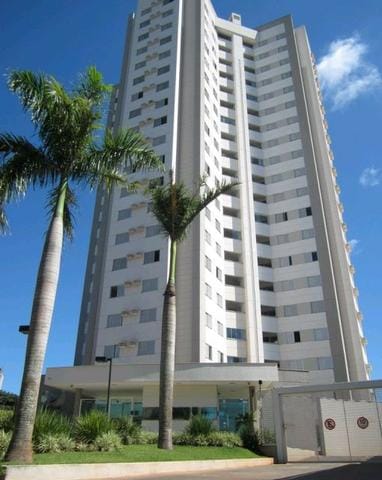 Apartamento em Chácara Paulista, Maringá/PR de 74m² 3 quartos à venda por R$ 649.000,00