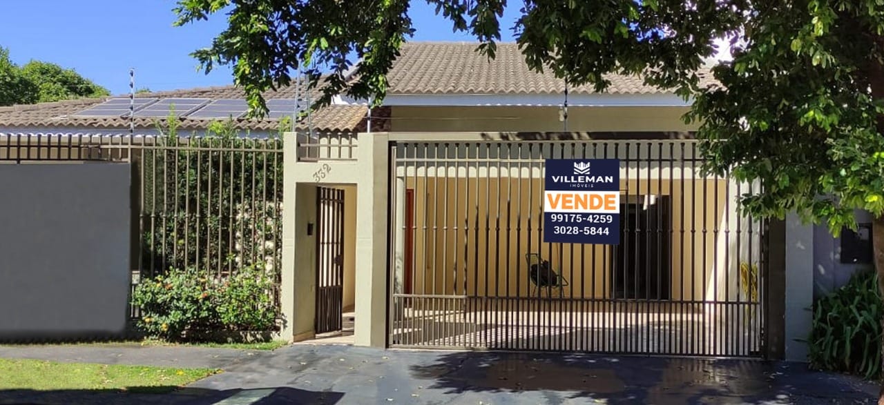 Casa em Jardim Itália, Maringá/PR de 254m² 3 quartos à venda por R$ 949.000,00