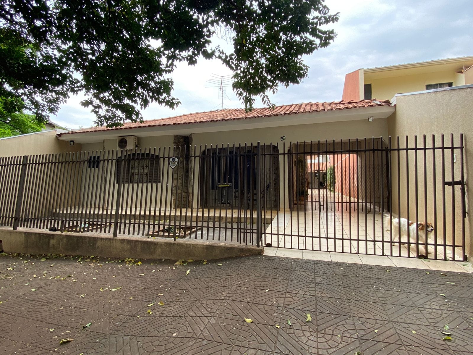 Casa em Vila Bosque, Maringá/PR de 180m² 4 quartos à venda por R$ 998.000,00