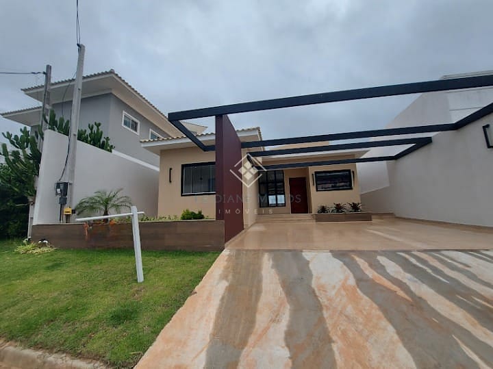 Casa em Nova São Pedro, São Pedro Da Aldeia/RJ de 130m² 3 quartos à venda por R$ 949.000,00