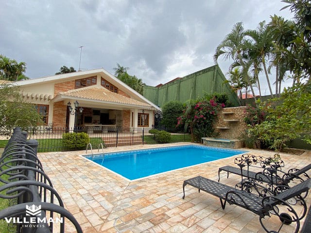 Casa em Zona 05, Maringá/PR de 597m² 6 quartos à venda por R$ 2.599.000,00