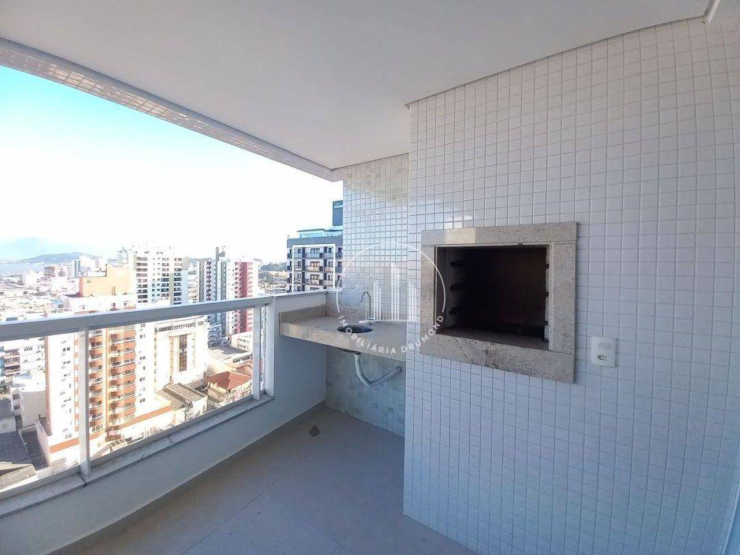 Apartamento em Kobrasol, São José/SC de 73m² 2 quartos à venda por R$ 648.000,00