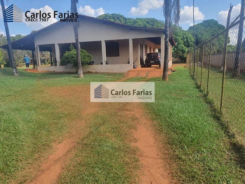 Fazenda em Quintas Itapuã, Cidade Ocidental/GO de 350m² 5 quartos à venda por R$ 699.000,00