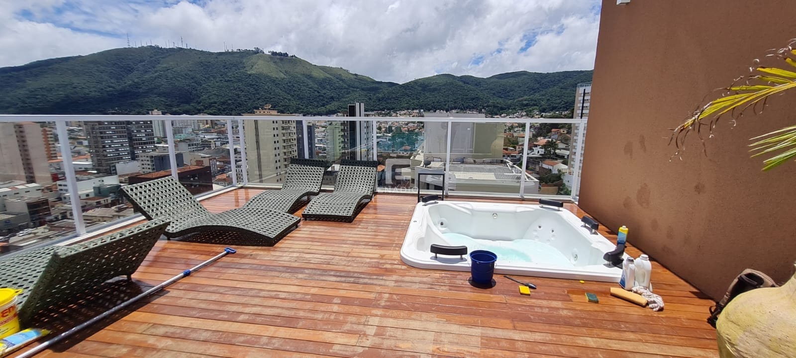Apartamento em São Benedito, Poços de Caldas/MG de 69m² 2 quartos à venda por R$ 724.000,00