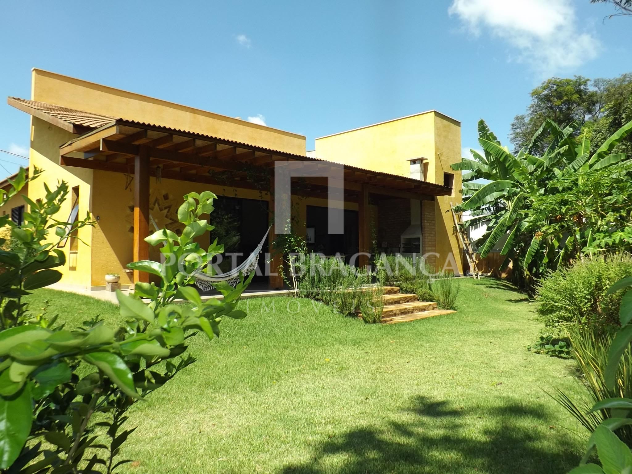 Casa em Lagos de Santa Helena, Bragança Paulista/SP de 240m² 3 quartos à venda por R$ 1.898.000,00