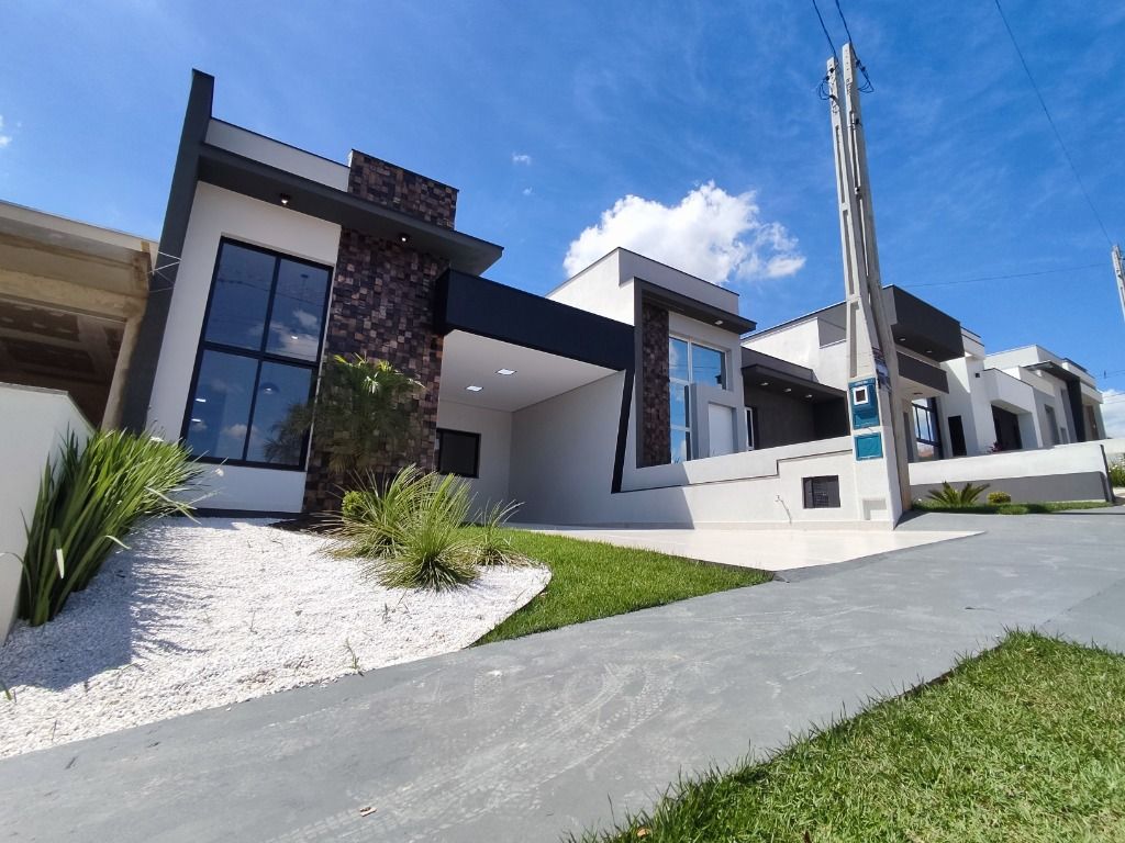 Casa em Caguassu, Sorocaba/SP de 106m² 3 quartos à venda por R$ 563.000,00