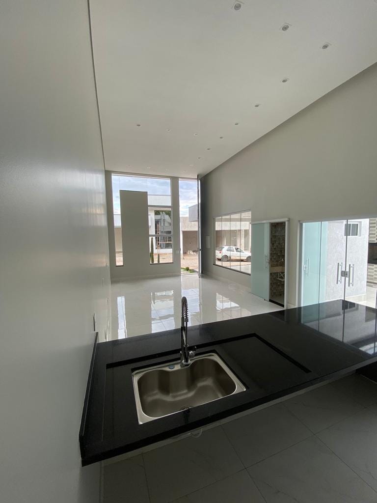Casa em Setor Habitacional Arniqueiras (Taguatinga), Brasília/DF de 172m² 3 quartos à venda por R$ 789.000,00
