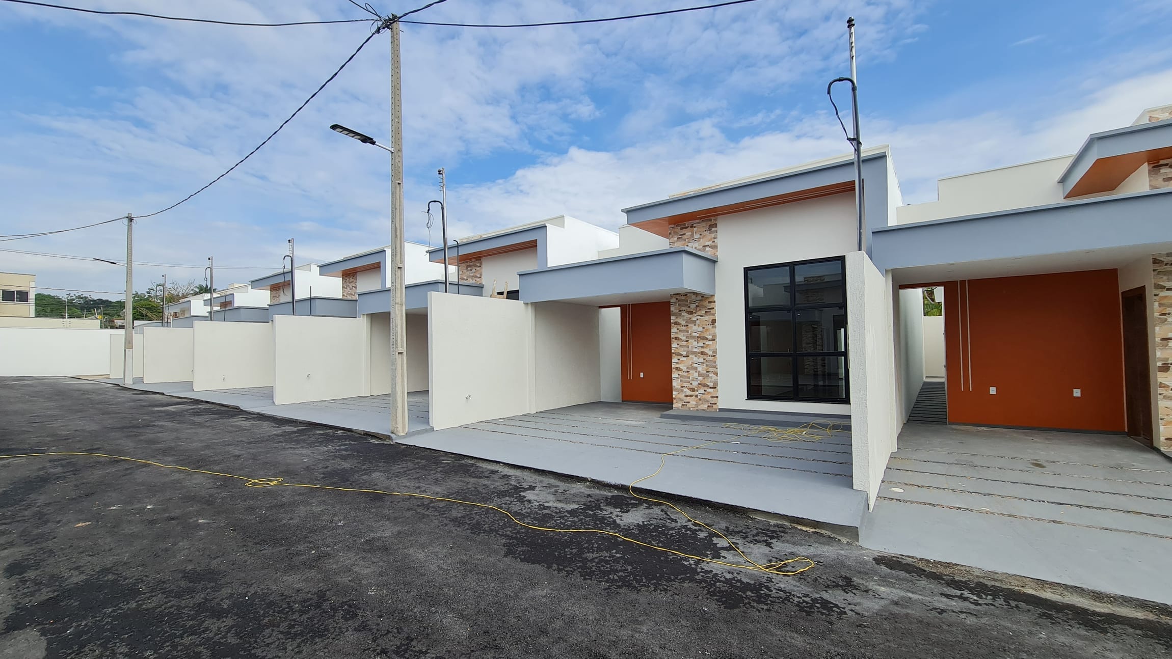 Casa em Novo Aleixo, Manaus/AM de 90m² 3 quartos para locação R$ 3.500,00/mes