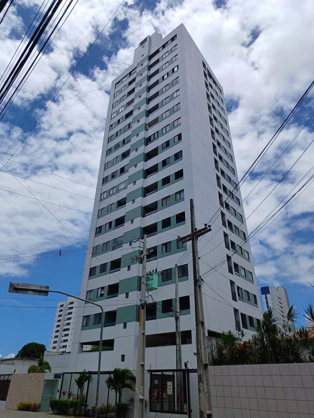 Apartamento em Encruzilhada, Recife/PE de 58m² 3 quartos para locação R$ 3.000,00/mes