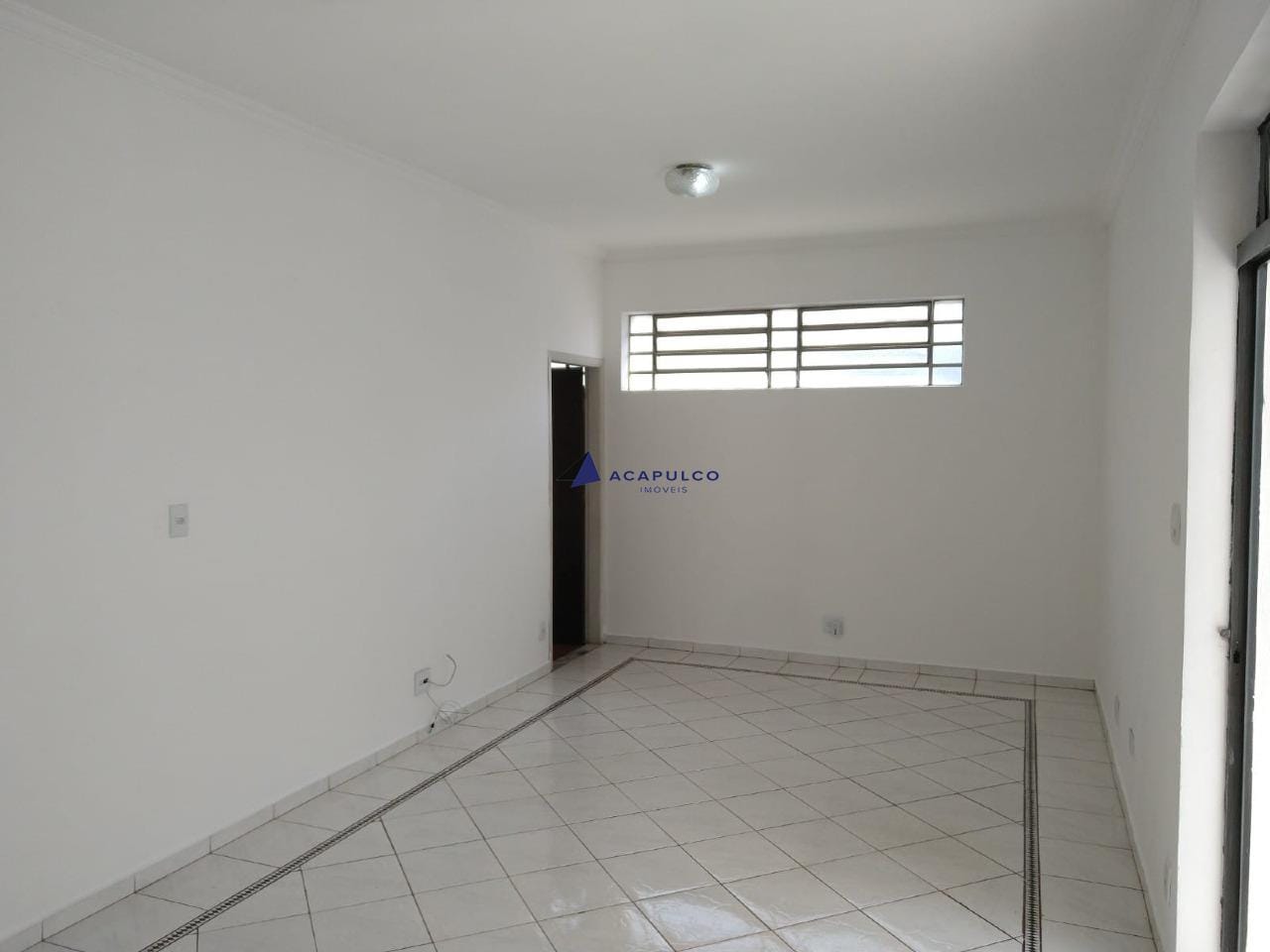 Casa em Centro, Jundiaí/SP de 159m² 2 quartos para locação R$ 2.200,00/mes