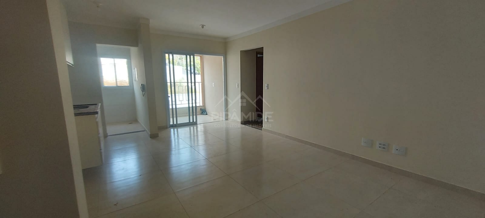 Apartamento em Loteamento Vila Flora II, Poços de Caldas/MG de 70m² 2 quartos para locação R$ 1.100,00/mes