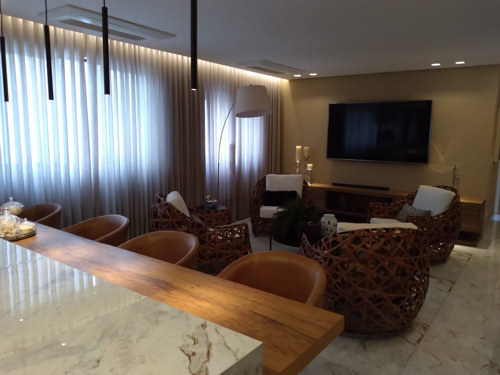 Apartamento em Lourdes, Belo Horizonte/MG de 110m² 2 quartos à venda por R$ 2.299.000,00