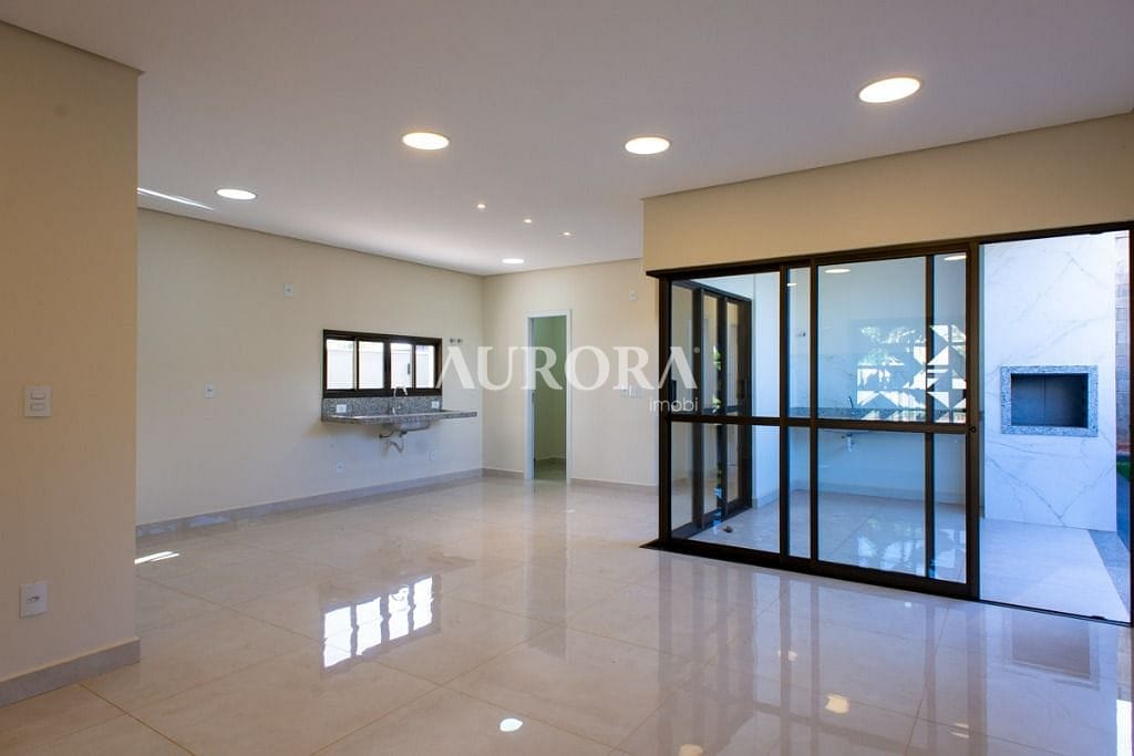 Casa em Centro, Londrina/PR de 145m² 3 quartos à venda por R$ 949.000,00