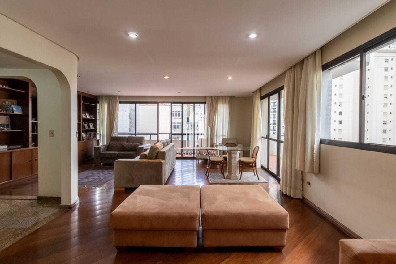 Apartamento em Santa Cecília, São Paulo/SP de 246m² 4 quartos à venda por R$ 2.399.000,00