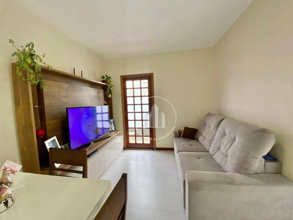 Casa em Forquilhas, São José/SC de 75m² 3 quartos à venda por R$ 329.000,00