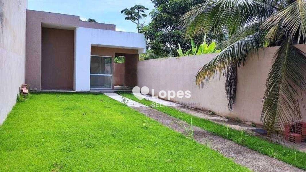 Casa em Caxito, Maricá/RJ de 76m² 2 quartos à venda por R$ 398.000,00