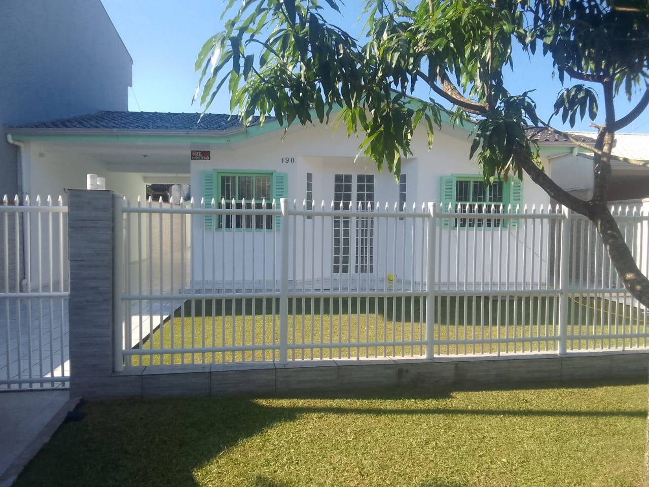 Casa em Balneário Ipacaraí, Matinhos/PR de 170m² 3 quartos à venda por R$ 549.000,00