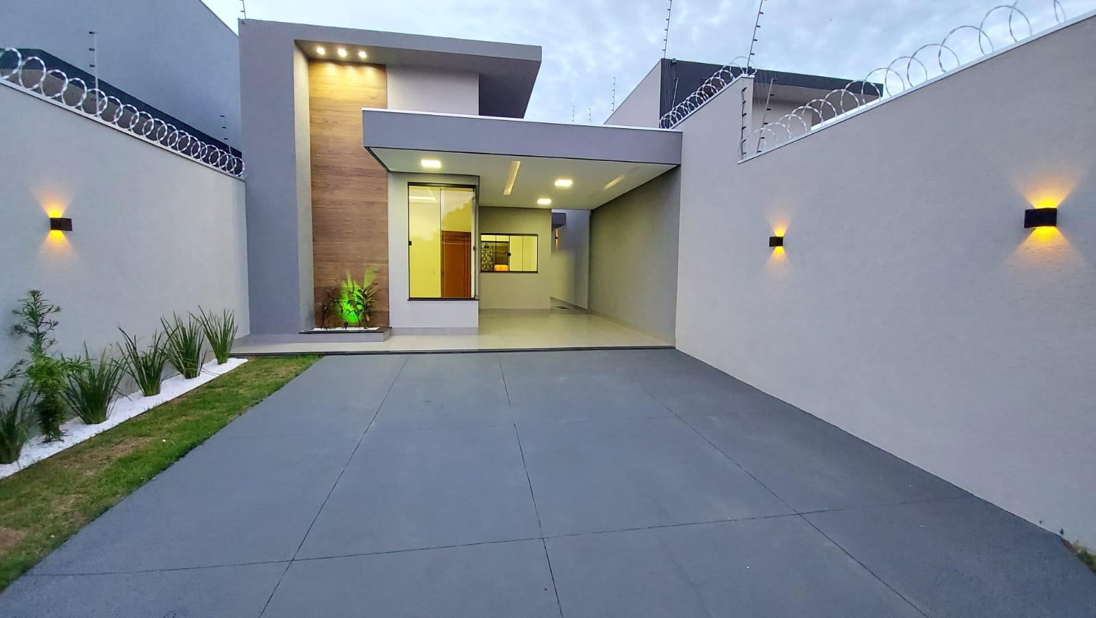 Casa em Panorama, Campo Grande/MS de 111m² 2 quartos à venda por R$ 469.000,00