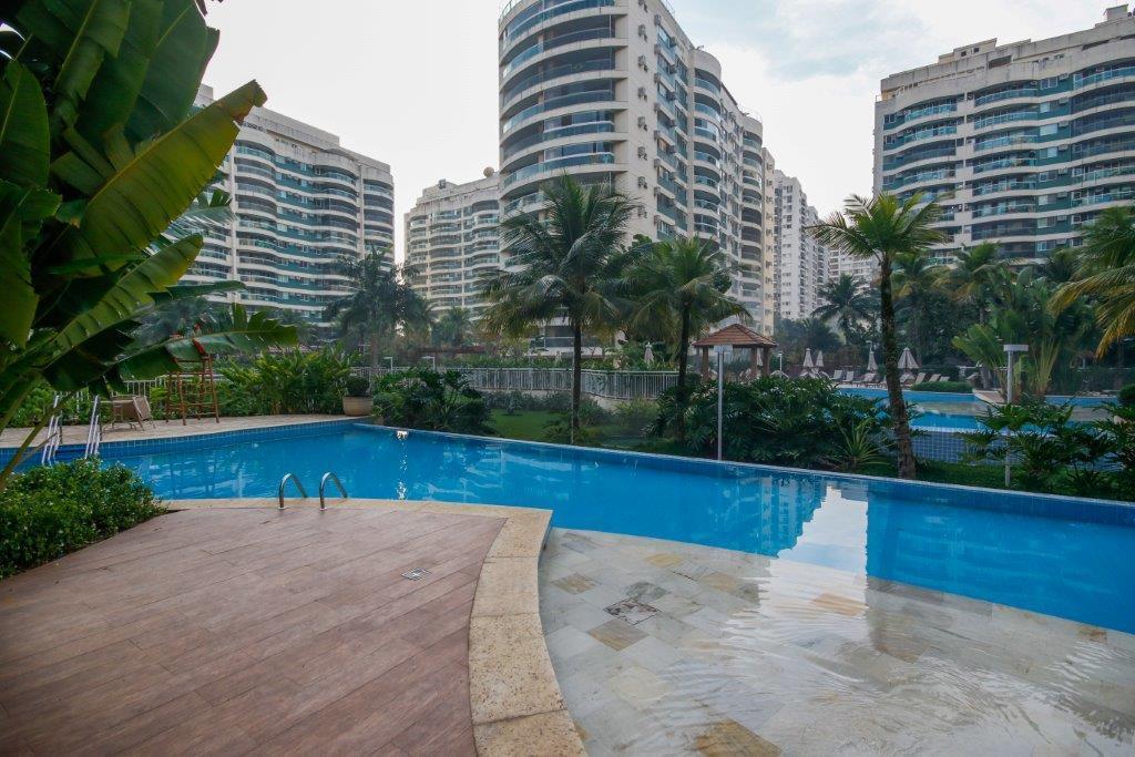 Apartamento em Barra da Tijuca, Rio de Janeiro/RJ de 64m² 2 quartos à venda por R$ 484.000,00