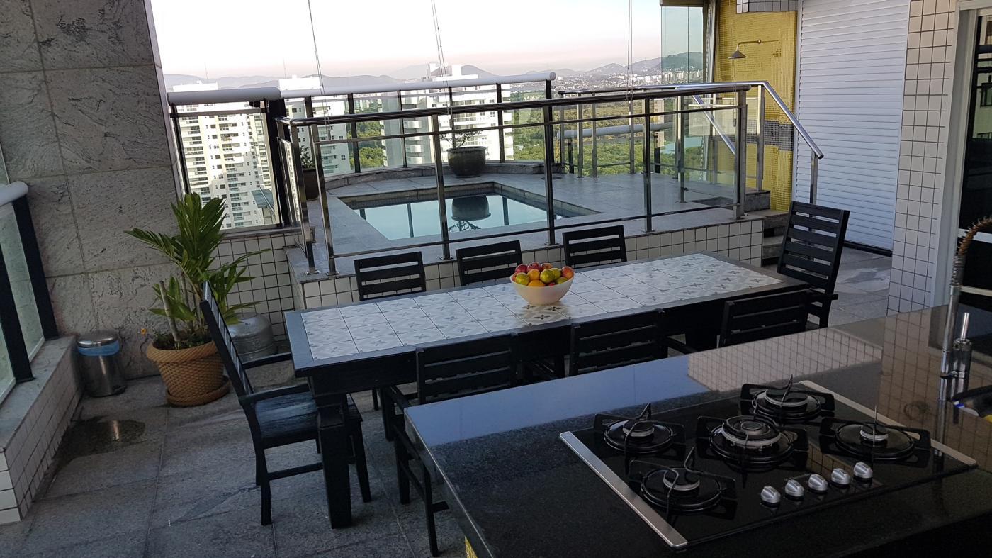 Apartamento em Barra da Tijuca, Rio de Janeiro/RJ de 241m² 3 quartos à venda por R$ 3.169.000,00