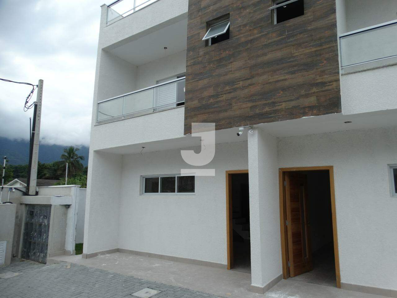 Casa em Massaguaçu, Caraguatatuba/SP de 140m² 3 quartos à venda por R$ 549.000,00