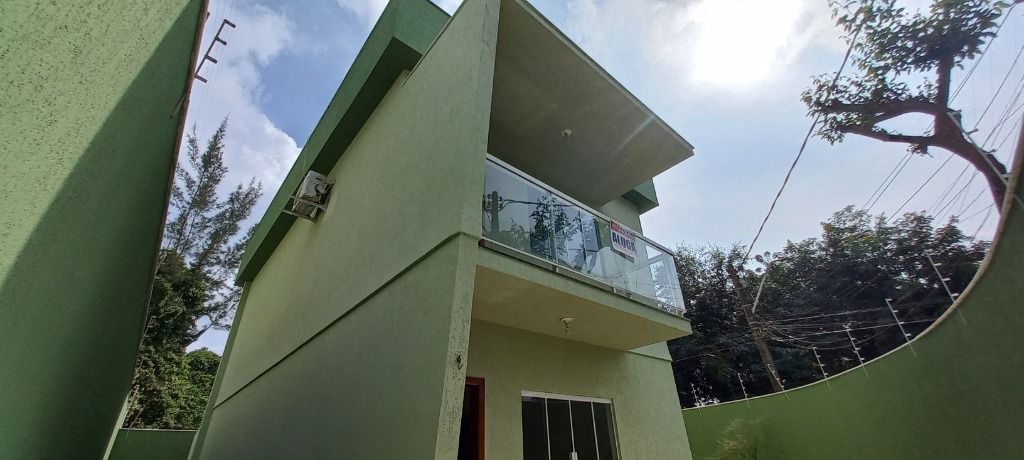 Casa em Colinas, Rio das Ostras/RJ de 100m² 3 quartos para locação R$ 2.250,00/mes
