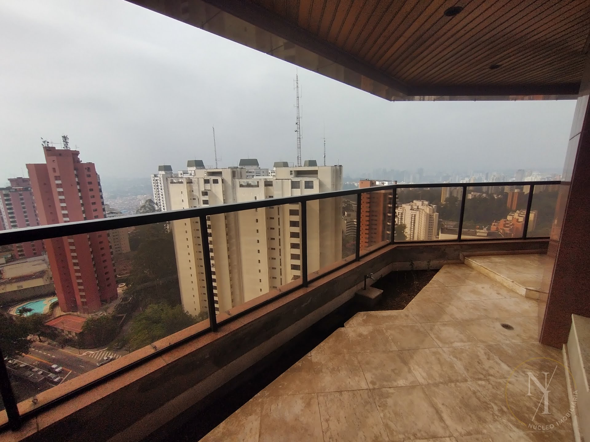 Apartamento em Vila Andrade, São Paulo/SP de 455m² 6 quartos à venda por R$ 1.849.000,00