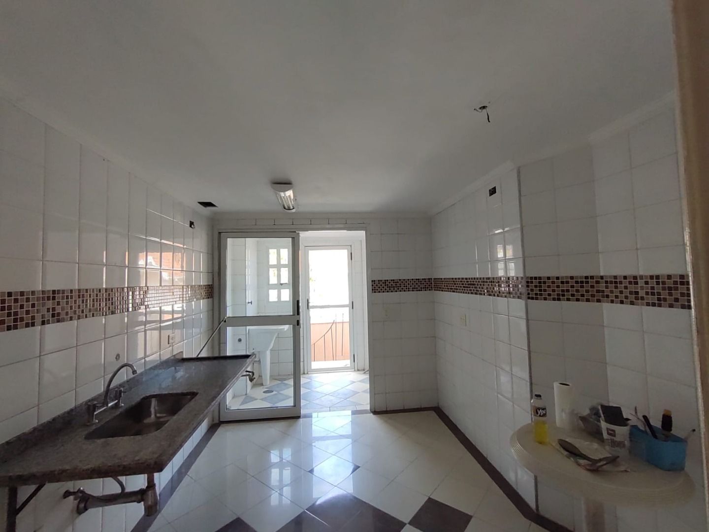 Casa em Granja Viana, Cotia/SP de 190m² 3 quartos à venda por R$ 994.000,00 ou para locação R$ 5.000,00/mes