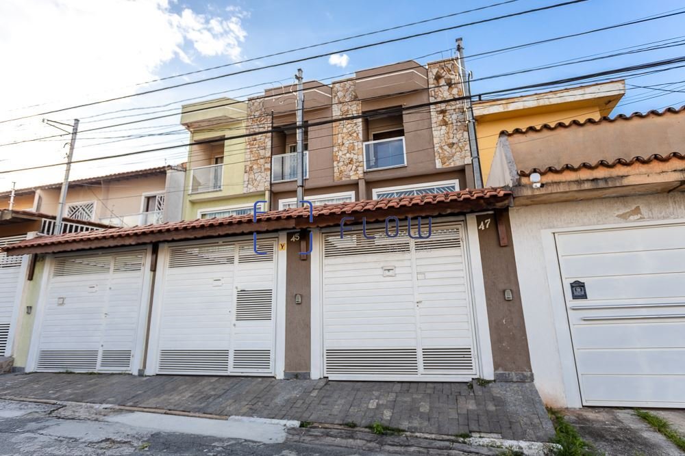 Casa em Vila Antonieta, São Paulo/SP de 0m² 3 quartos à venda por R$ 576.000,00
