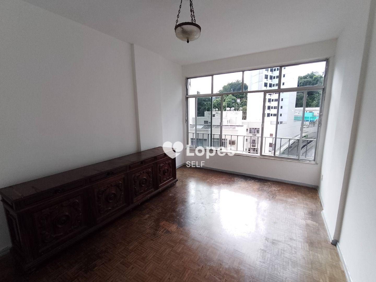 Apartamento em Ingá, Niterói/RJ de 146m² 3 quartos à venda por R$ 699.000,00
