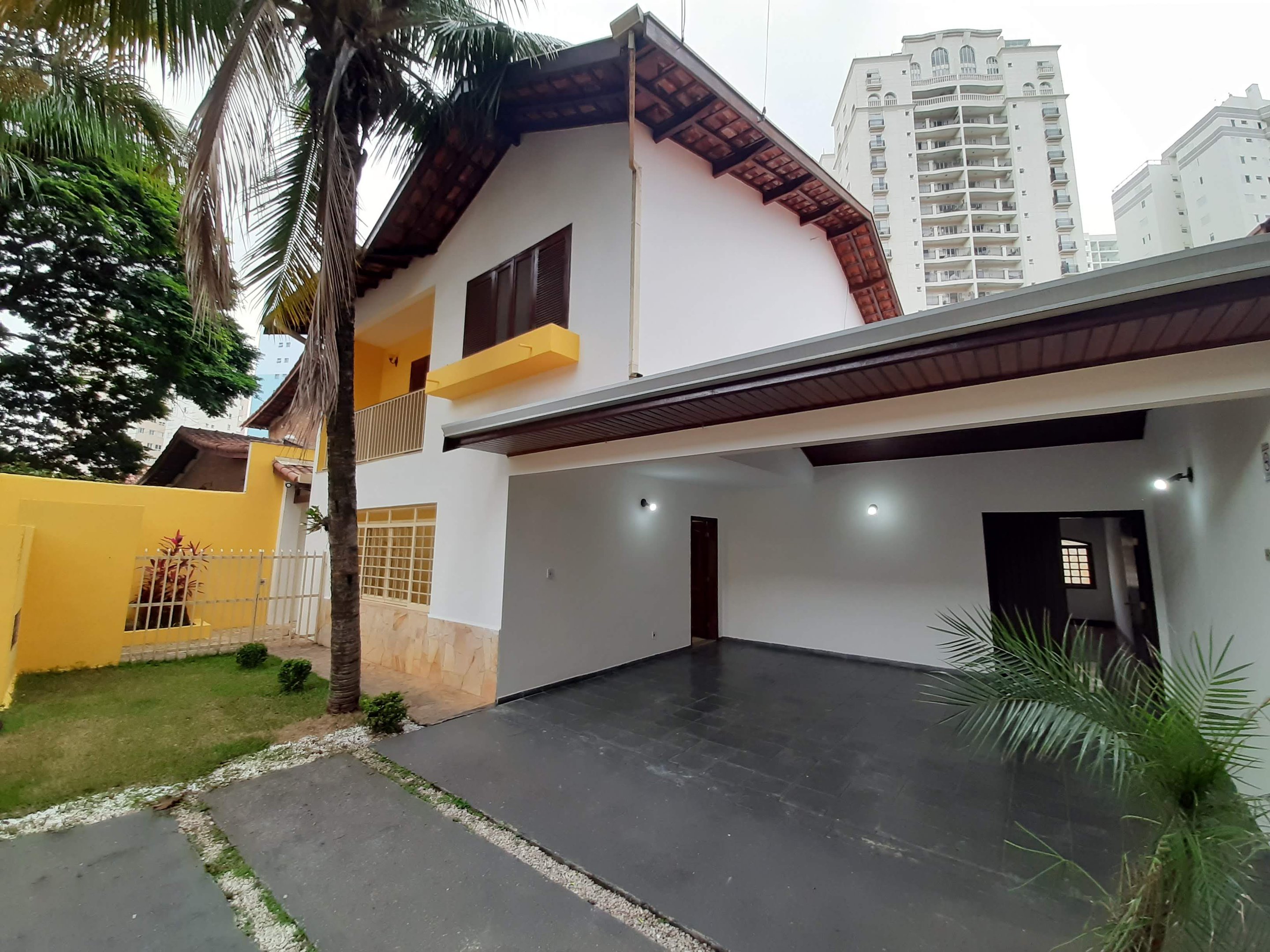 Casa em Jardim Esplanada, São José dos Campos/SP de 332m² 5 quartos à venda por R$ 1.695.000,00