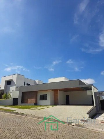 Casa em Jardim Bela Vista, São José dos Campos/SP de 0m² 4 quartos à venda por R$ 3.899.000,00