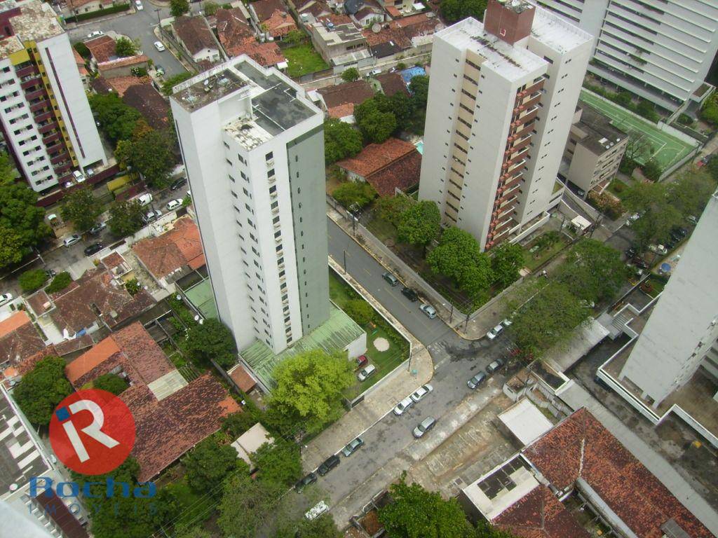 Apartamento em Casa Forte, Recife/PE de 110m² 3 quartos para locação R$ 4.200,00/mes