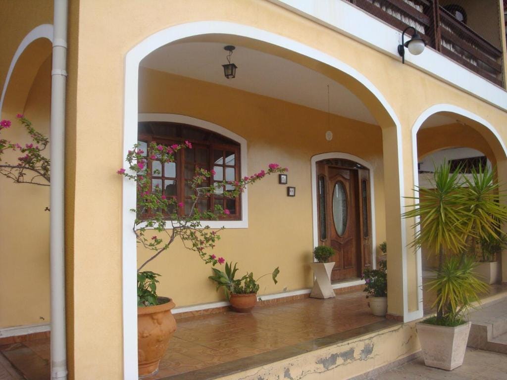 Casa em Pechincha, Rio de Janeiro/RJ de 388m² 3 quartos à venda por R$ 899.000,00