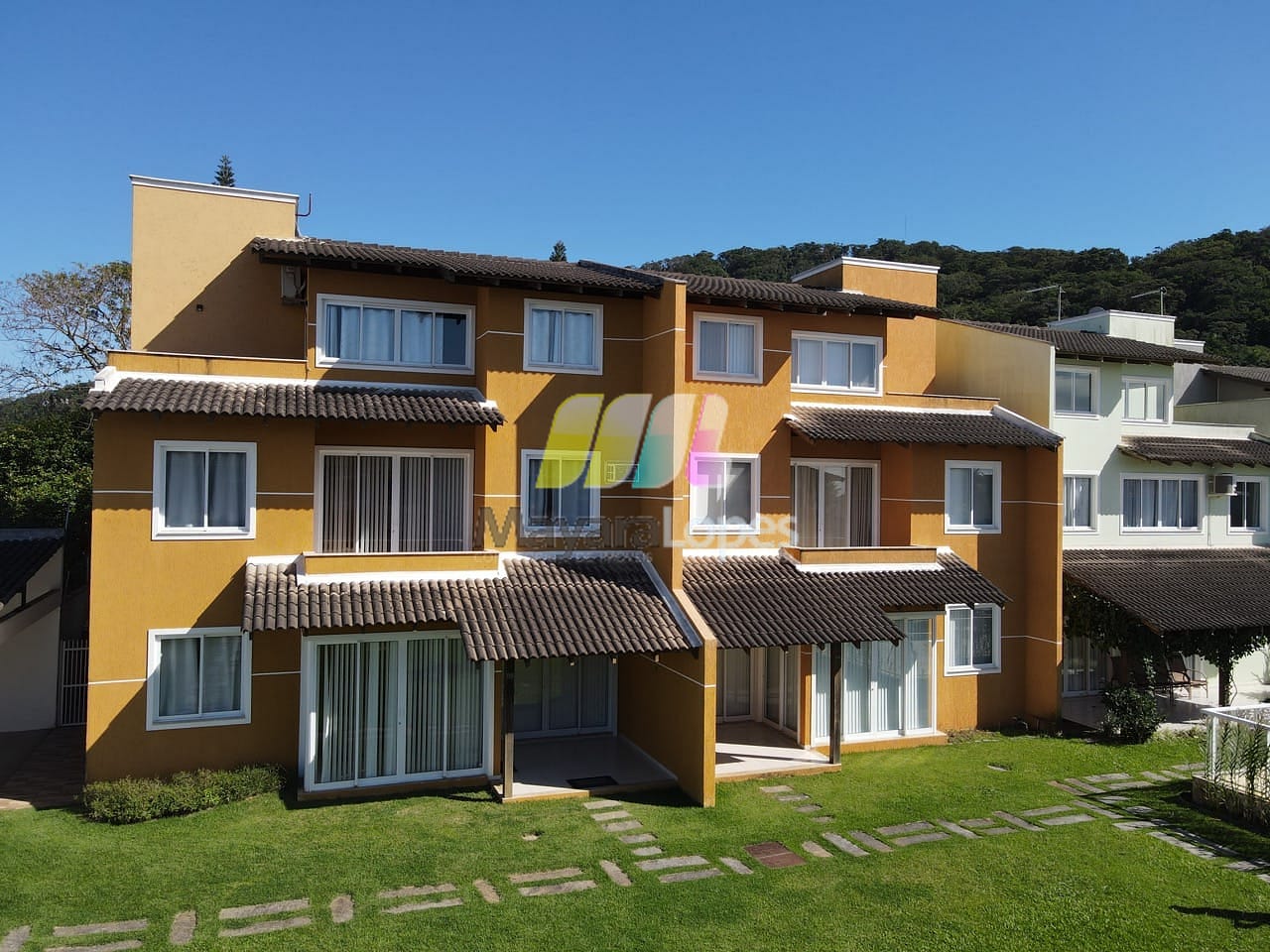 Casa em Praia Do Ubatuba, São Francisco Do Sul/SC de 240m² 4 quartos à venda por R$ 949.000,00
