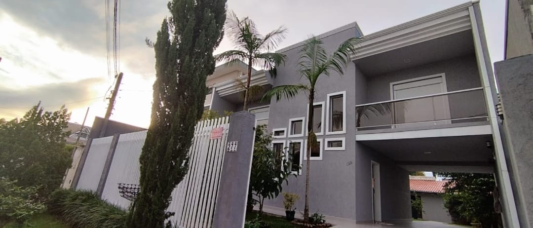 Casa em Pineville, Pinhais/PR de 205m² 3 quartos à venda por R$ 1.299.000,00