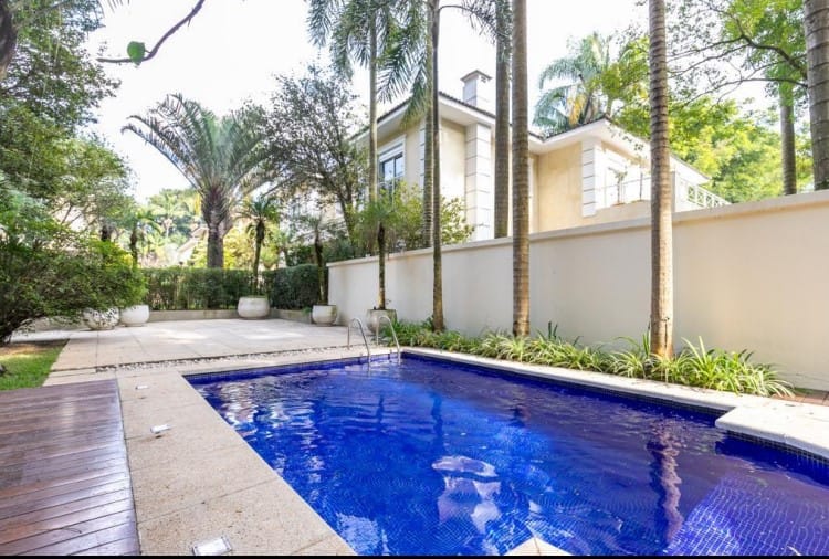 Casa em Jardim Petrópolis, São Paulo/SP de 710m² 4 quartos à venda por R$ 9.000.000,00 ou para locação R$ 40.000,00/mes