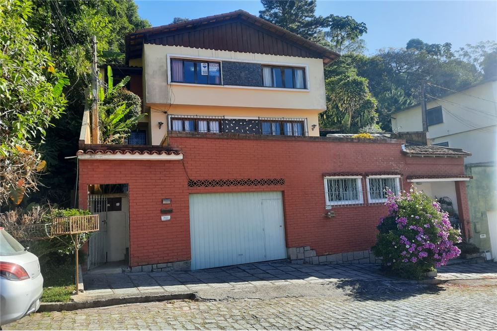 Casa em Panorama, Teresópolis/RJ de 91m² 2 quartos à venda por R$ 389.000,00