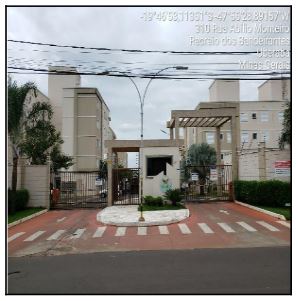 Apartamento em Recreio dos Bandeirantes, Uberaba/MG de 10m² 2 quartos à venda por R$ 81.600,00