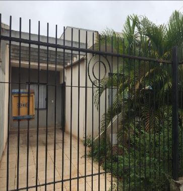 Casa em Jardim Pinheiros, Floresta/PR de 127m² 3 quartos à venda por R$ 134.457,00