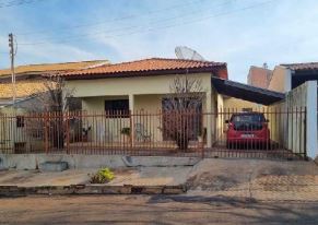 Casa em Jardim Albina, Ribeirao Claro/PR de 267m² 3 quartos à venda por R$ 154.040,00