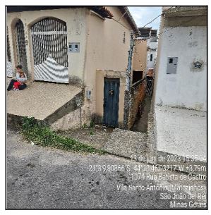 Casa em Vila Santa Terezinha, São João Del Rei/MG de 162m² 3 quartos à venda por R$ 252.600,00