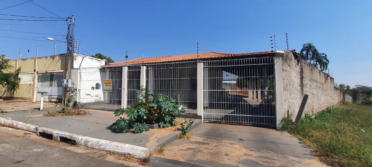 Casa em Village Flamboyant, Cuiabá/MT de 102m² 3 quartos à venda por R$ 419.000,00