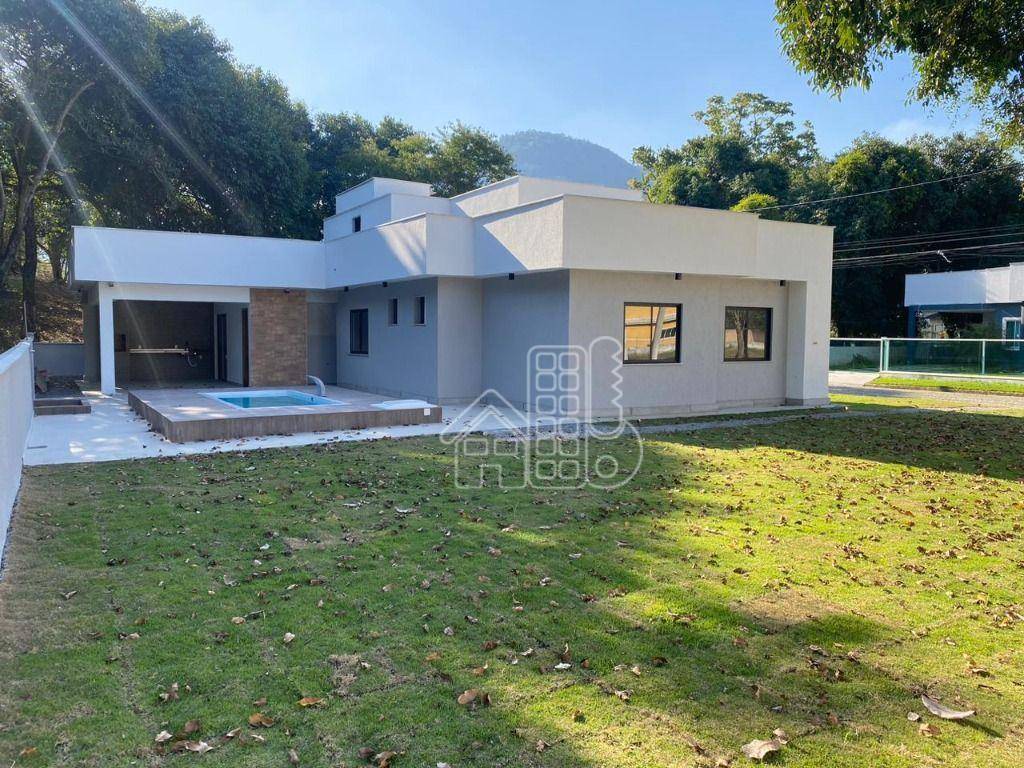 Casa em Ubatiba, Maricá/RJ de 152m² 3 quartos à venda por R$ 889.000,00