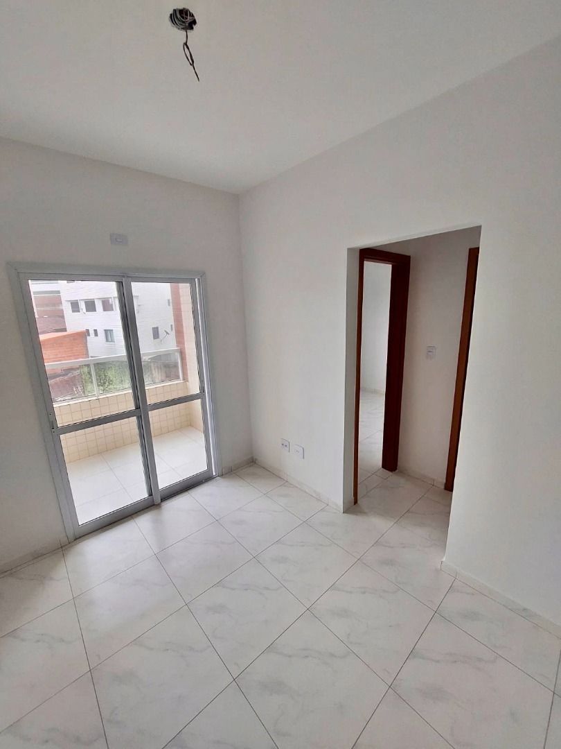 Apartamento em Vila Caiçara, Praia Grande/SP de 53m² 2 quartos à venda por R$ 279.000,00