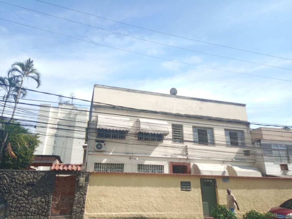 Apartamento em Fonseca, Niterói/RJ de 71m² 2 quartos para locação R$ 900,00/mes
