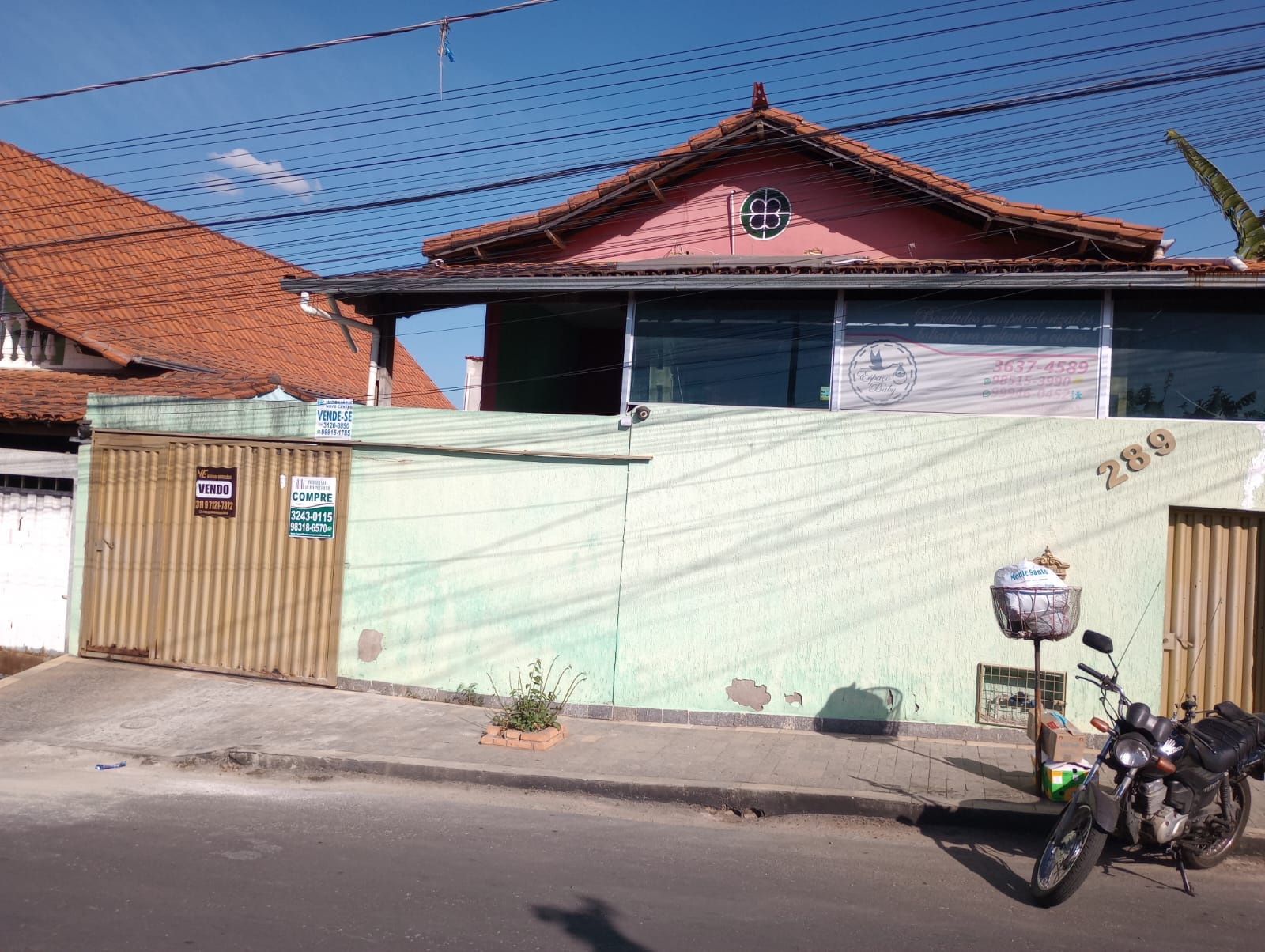 Casa em São Benedito, Santa Luzia/MG de 360m² 4 quartos à venda por R$ 669.000,00